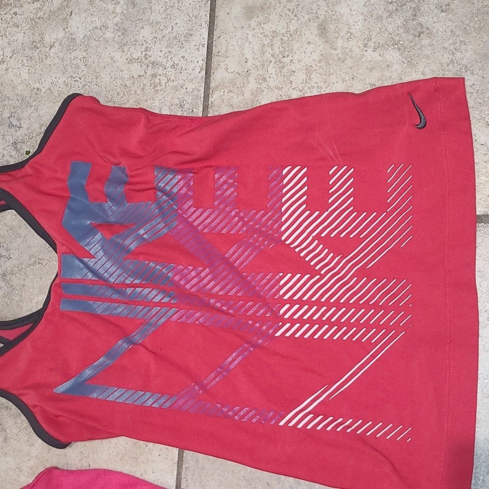 2 Nike workout tops